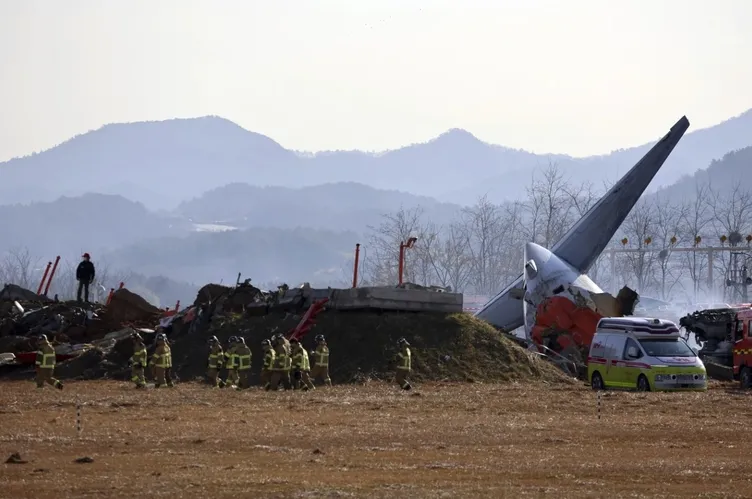 Güney Kore’de ölümcül uçak kazası: Felaketin Asıl Nedeni Ortaya Çıkıyor! Yeni açıklama kafaları karıştırdı