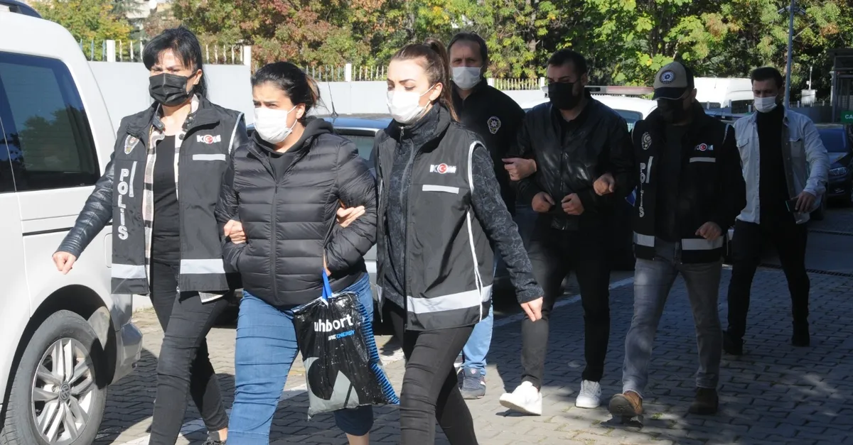 450 milyonluk kripto para vurgunu aralarinda unlu isimler de var son dakika yasam haberleri 450 milyonluk kripto para vurgunu aralarinda unlu isimler de var son dakika yasam haberleri