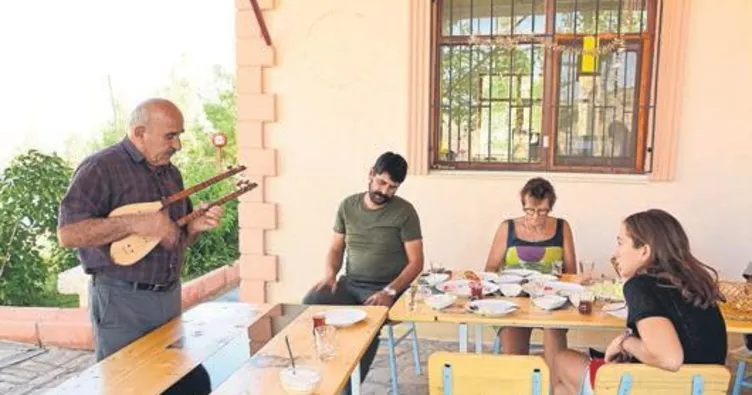 Yörük çalgısı curanın ustası