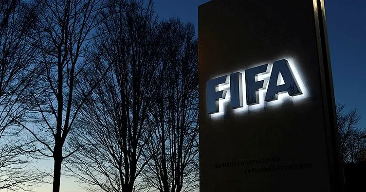 FIFA, İsrail’i bir türlü men edemiyor