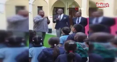 ABD’li okul müdürü öğrencilerinin önünde Müslüman oldu