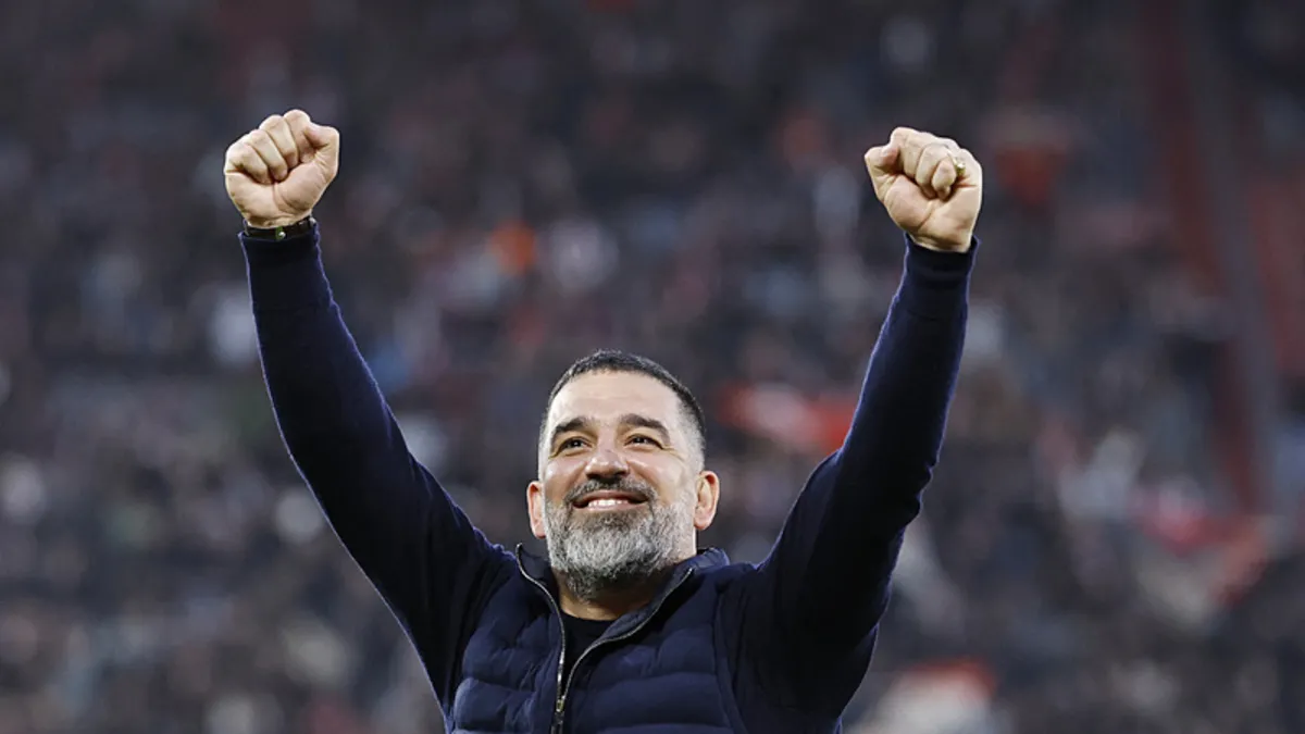 Arda Turan'ın rakibi Crystal Palace!