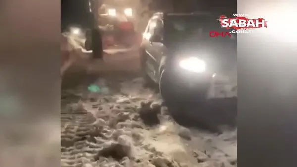 İnegöl ve İznik'te kar yağışı; Araçlar yolda mahsur kaldı | Video