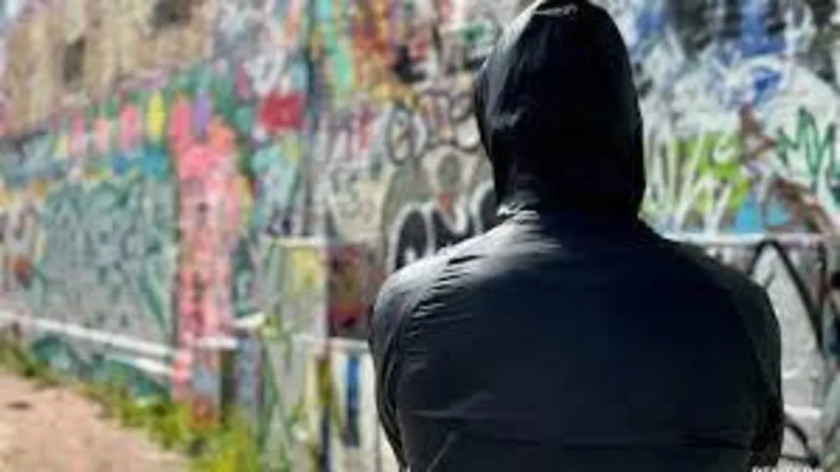 İsveçli çocuklar çetelerin eline düştü