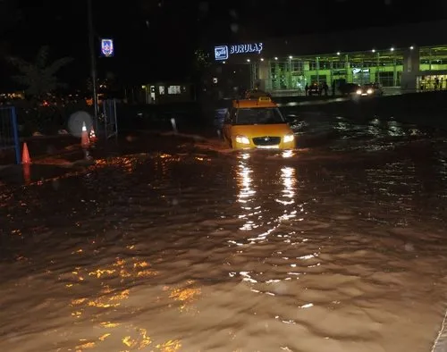 Bursa’da sel baskını