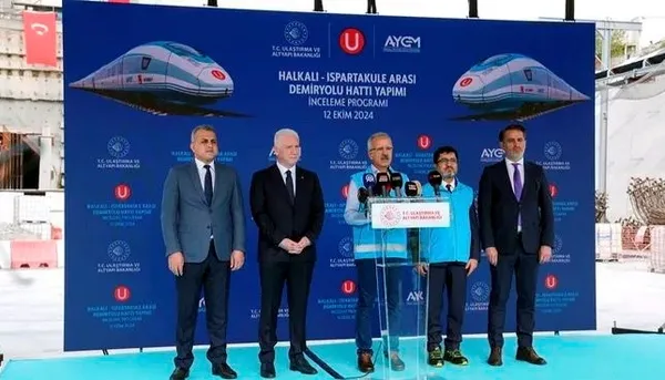 bakan-uraloglu-halkali-ispartakule-hizli-tren-hattinda-incelemelerde-bulundu-1728734642299.jpg