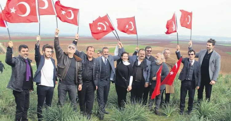 Sanatçılardan ‘Türkiye Marşı’