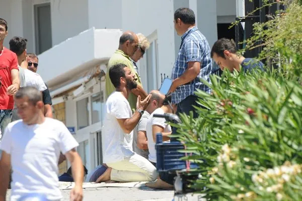 Arda Turan Bodrum'da namaza durdu