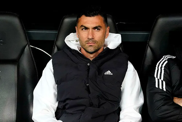son-dakika-haberi-riza-calimbay-acikladi-aboubakar-sakat-mi-1699706118719.jpg