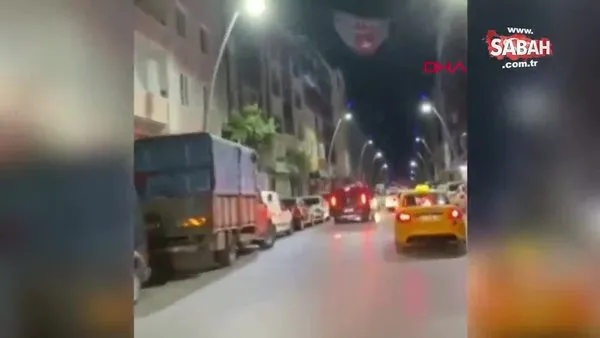Sultangazi'de asker konvoyundaki araç, park halindeki minibüse çarptı | Video
