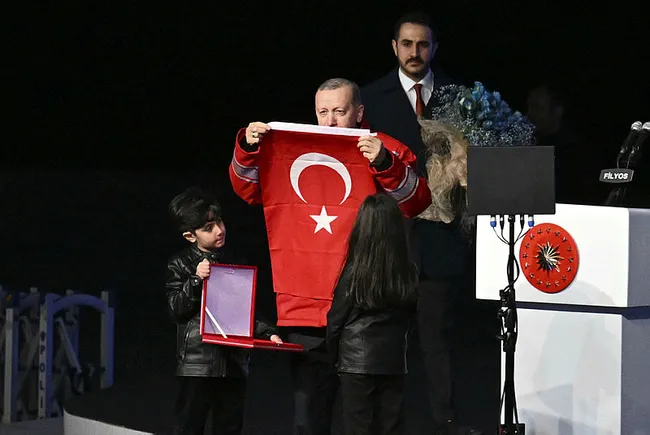 son-dakika-filyostan-dogal-gaz-mujdesi-baskan-erdogan-isinma-1-ay-mutfak-ve-sicak-su-1-yil-ucretsiz-1682016904579.jpg Son dakika haberi: Filyos'tan doğal gaz müjdesi! Başkan Erdoğan: Isınma 1 ay, mutfak ve sıcak su 1 yıl ücretsiz