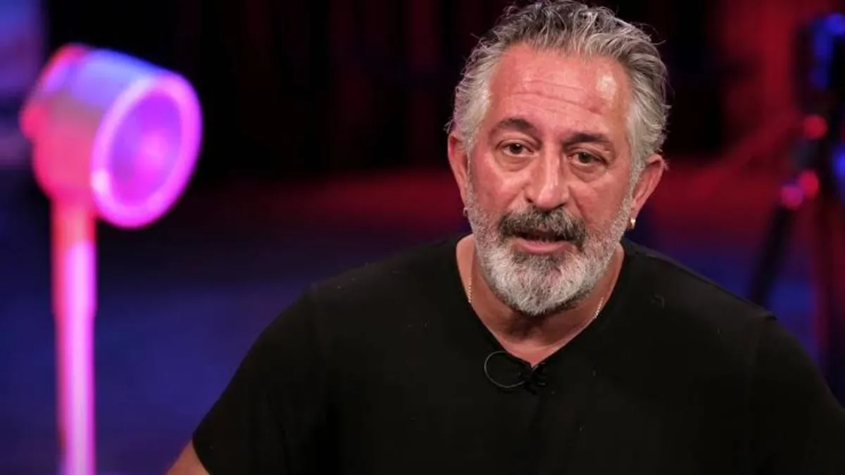 CEM YILMAZ SAĞLIK DURUMU: Ünlü komedyen Cem Yılmaz’ın sağlık durumu nasıl, neden hastaneye kaldırıldı?