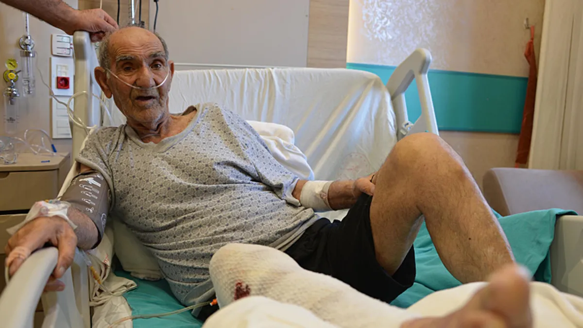 Tıkalı lavaboyu açmak isterken kabusu yaşadı! “Aman dikkatli olalım” Tıkalı lavaboyu açmak isterken kabusu yaşadı! “Aman dikkatli olalım”