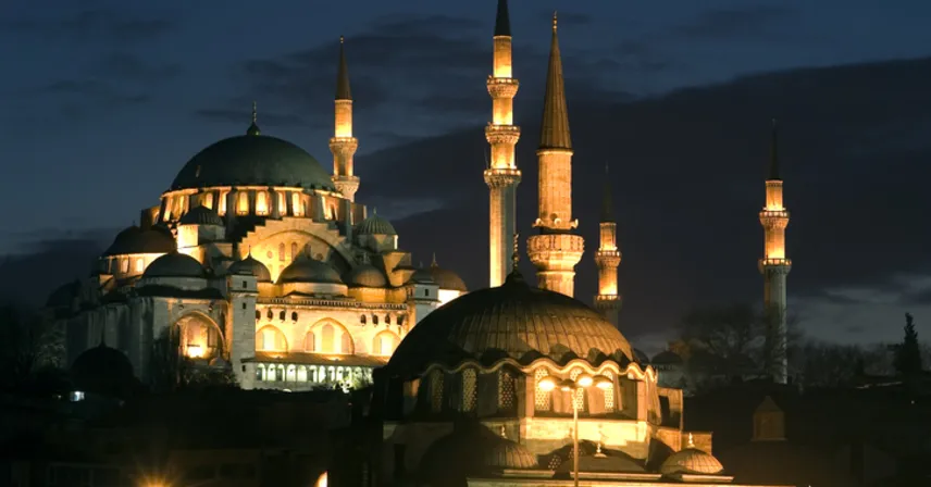 Tezveren Dede Türbesi Hakkında Bilgiler: Hikayesi ve Manevi Önemi