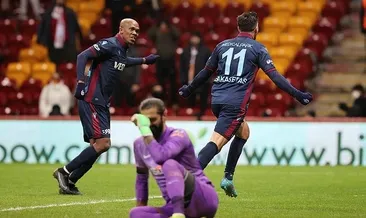 Cimbom’u yaktılar!