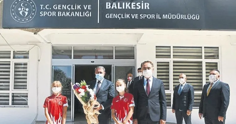 Vali Şıldak: Sporda çıta artacak