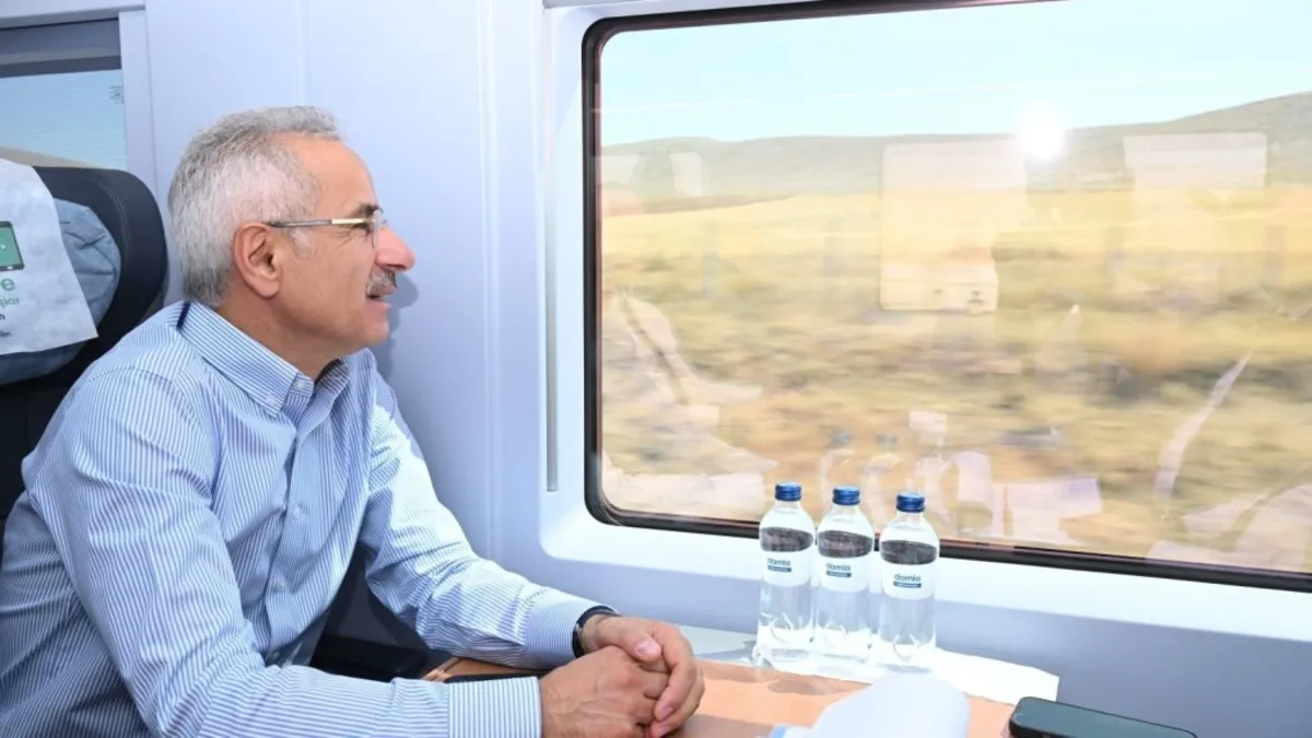 Yüksek Hızlı Trende 15 yıllık başarı! Ankara-Konya arası 10 saatten 2 saatin altına indi