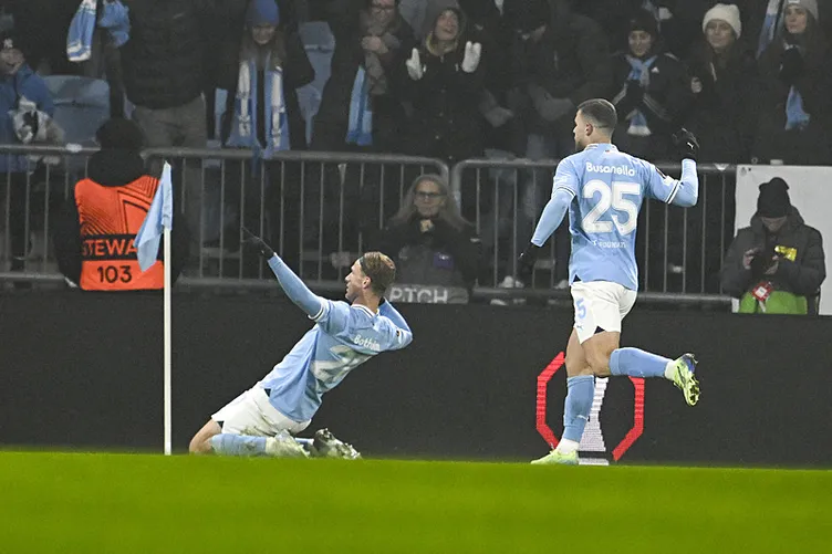 Son dakika haberleri: Levent Tüzemen’den Malmö - Galatasaray maçı sonrası Okan Buruk’a flaş eleştiri: Akıl tutulması olarak...