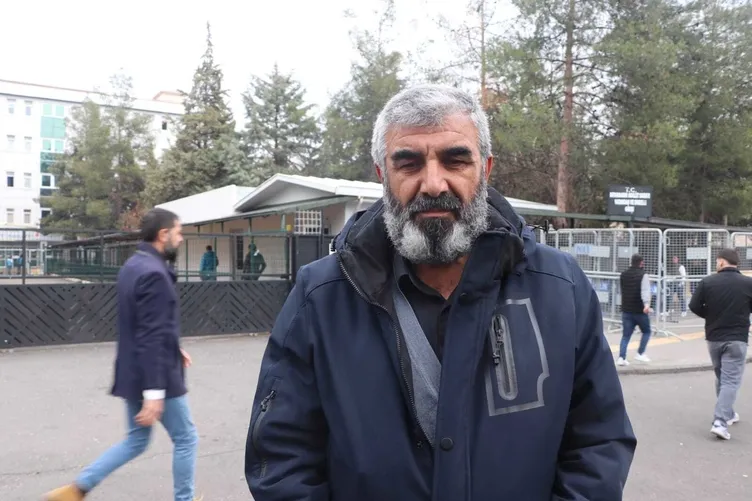 SON DAKİKA | Rojin Kabaiş’in babası Narin cinayeti davasında! Kafa karıştıran iddia: O gece beyaz bir araba…