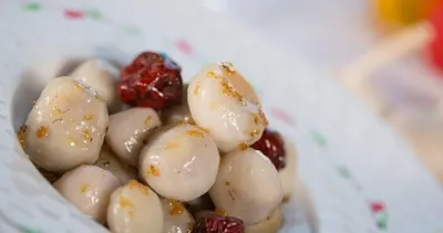 Vücuttaki pis kanı temizleyen hünnap meyvesi faydalarıyla şaşırtıyor