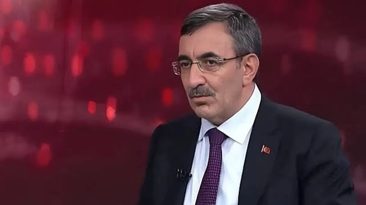 Cumhurbaşkanı Yardımcısı Cevdet Yılmaz konuşma yaparken