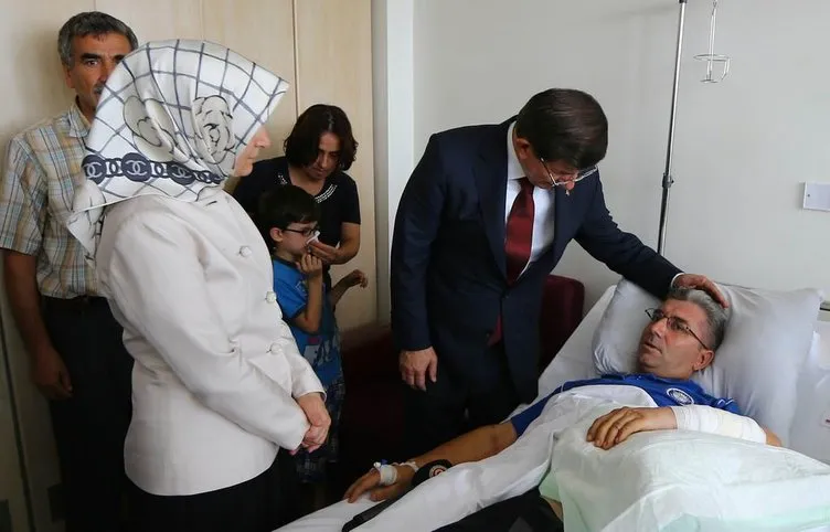 Başbakan Davutoğlu gazileri ziyaret etti