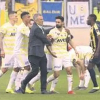 Mehmet Ekici’ye 3 maç ceza