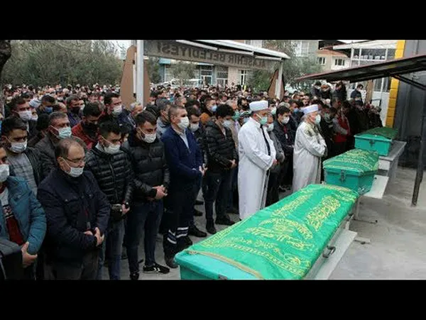 son-dakika-manisadaki-toplu-intiharda-sok-detaylar-once-siz-intihar-edin-en-son-ben-1612615890117.jpg Manisa'daki 4 arkadaşın toplu intiharında kan donduran detaylar: Önce siz intihar edin, en son ben - 6
