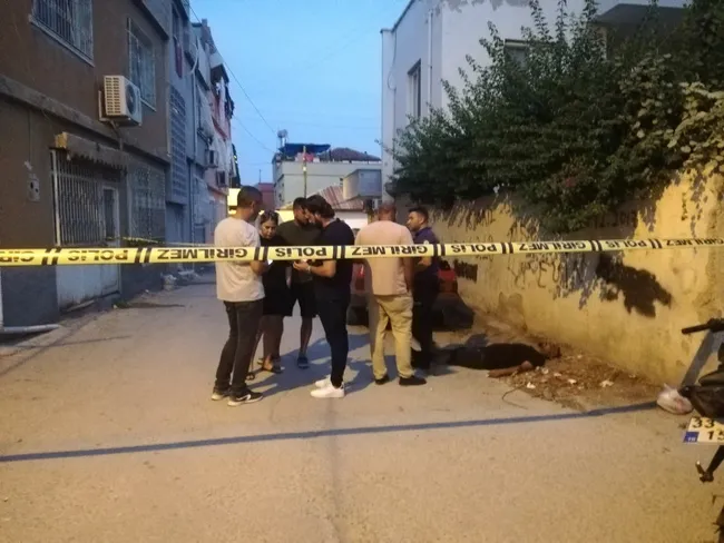 cetin-gencay-sokak-ortasinda-kursun-yagdirmisti-hamiyet-cetin-gormezerden-aci-haber-geldi-1725999591516.jpg