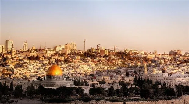 Kudüs üzerinde anons: Filistin’in başkentinden geçiyoruz