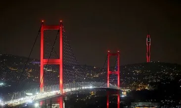 Çamlıca Kulesi’ne ışıklarla Türkiye ve Azerbaycan bayrakları yansıtıldı