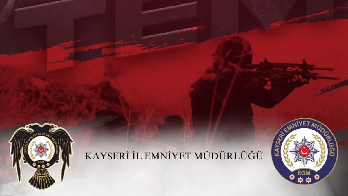 Firari FETÖ hükümlüsü saklandığı evde yakalandı Firari FETÖ hükümlüsü saklandığı evde yakalandı