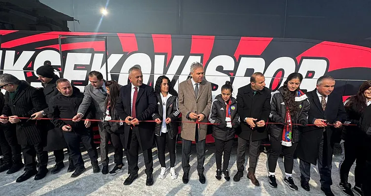 Başkan Erdoğan, TFF 1. Lig şampiyonu Yüksekovaspor...