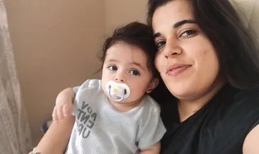 İki araç kafa kafaya çarpıştı: Anne ile 1,5 yaşındaki bebeği öldü #adana