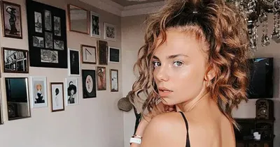 Oyuncu Bahar Şahin Beşiktaş’ın yakışıklı futbolcusuna gönlünü kaptırdı! Bahar Şahin ile Beşiktaşlı futbolcu Dorukhan Toköz’den aşk pozu...