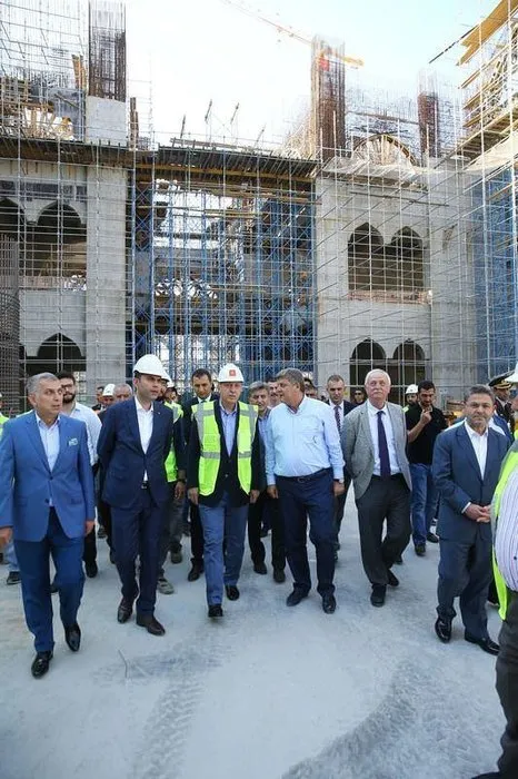 Erdoğan Çamlıca Camii’ni inceledi