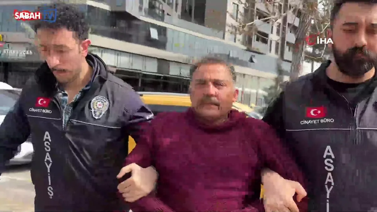 Eski kayınpederi olan öz amcasının evine kurşun yağdırdı: 1 ölü | Video videosunu izle Eski kayınpederi olan öz amcasının evine kurşun yağdırdı: 1 ölü | Video videosunu izle