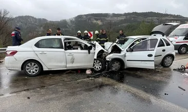 Burdur'da katliam gibi kaza; 7 ölü, 5 yaralı #burdur