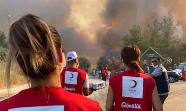 Kızılay alev savaşçılarının yanında