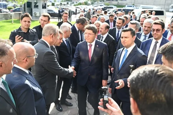 adalet-bakani-tunctan-kirikkalede-birlik-ve-koordinasyon-mesaji-1760118786012.jpg