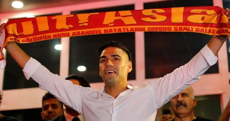 Son dakika: Radamel Falcao resmen Galatasaray’da! İşte transferin maliyeti