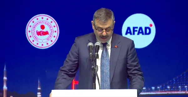 bakan-ciftci-istanbuldaki-avrupa-sismoloji-kongresinde-konustu-depremi-engelleyemeyiz-afete-donusmesini-onleye-1788772954261.jpg