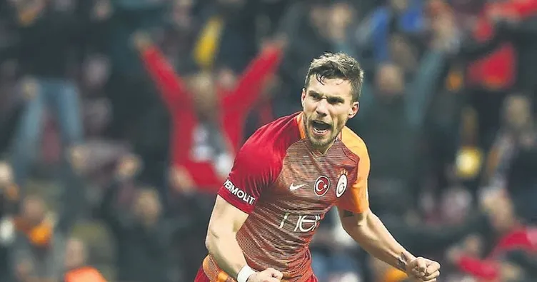 Muhabir affetti Podolski beraat etti