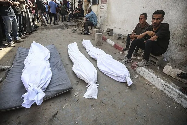 Katil İsrail’in Gazze’ye saldırılarında son 24 saatte 119 kişi hayatını kaybetti