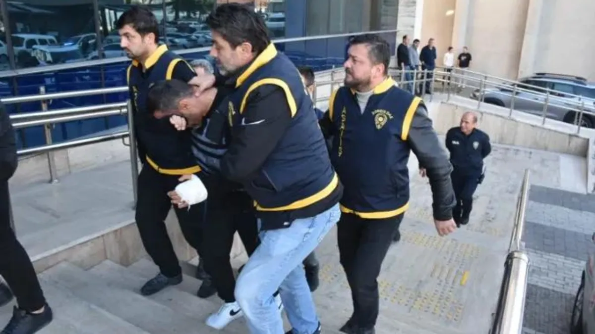 Saray’daki çifte cinayet soruşturmasında 6 tutuklama Saray’daki çifte cinayet soruşturmasında 6 tutuklama