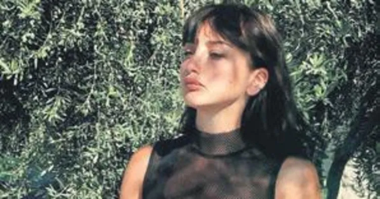 Hem dinlendi hem poz verdi