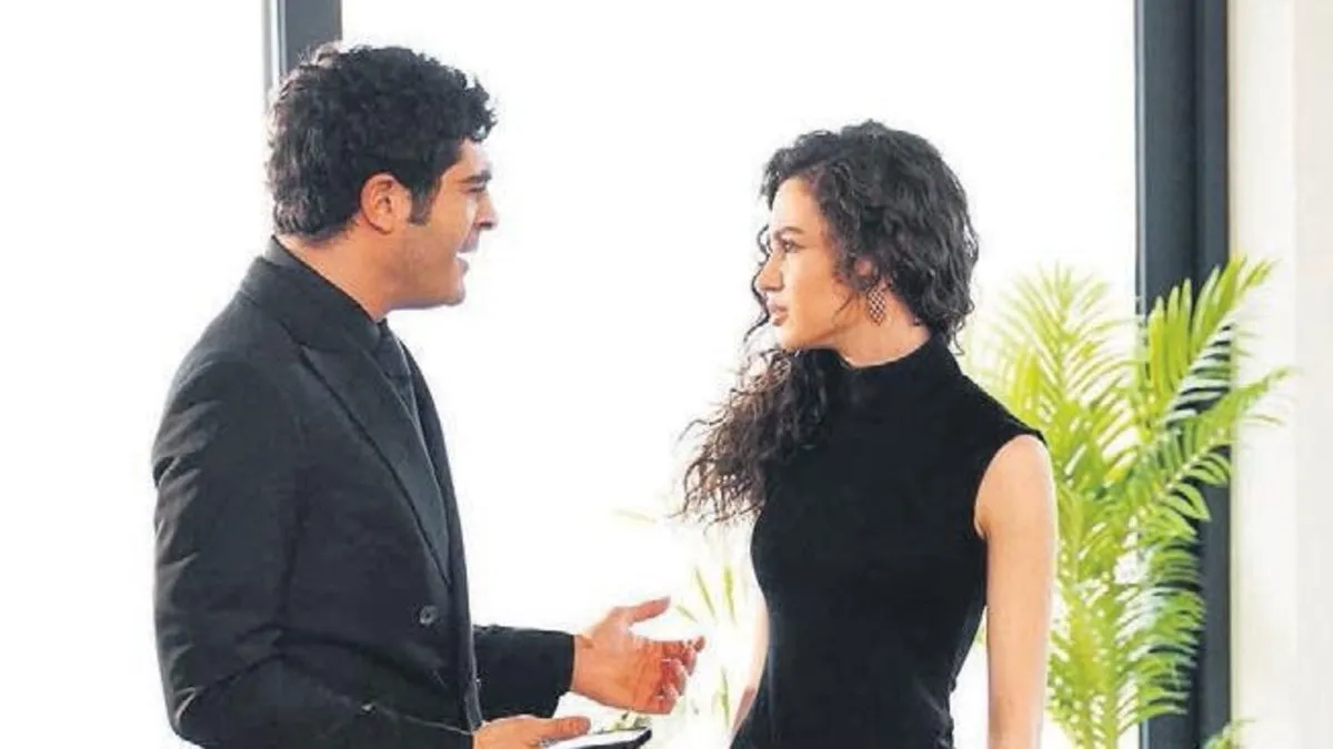 Gizemli paket dengeleri değiştiriyor – Son Dakika Magazin Haberleri Gizemli paket dengeleri değiştiriyor – Son Dakika Magazin Haberleri