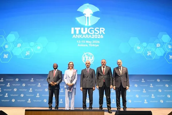 bakan-uraloglu-duyurdu-5g-abone-sayisi-34-milyona-yaklasti-1778734617904.jpeg