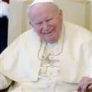 Papa ilk kez camiye ayak bastı