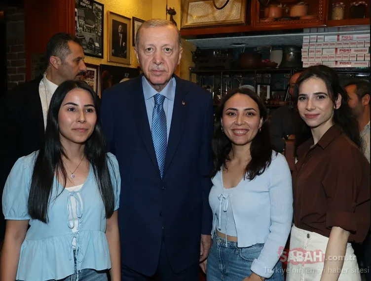 Başkan Erdoğan’dan Çengelköy’de sürpriz ziyaret: Vatandaşlarla sohbet etti!